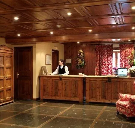 Bassibe Hotell Baqueira Beret